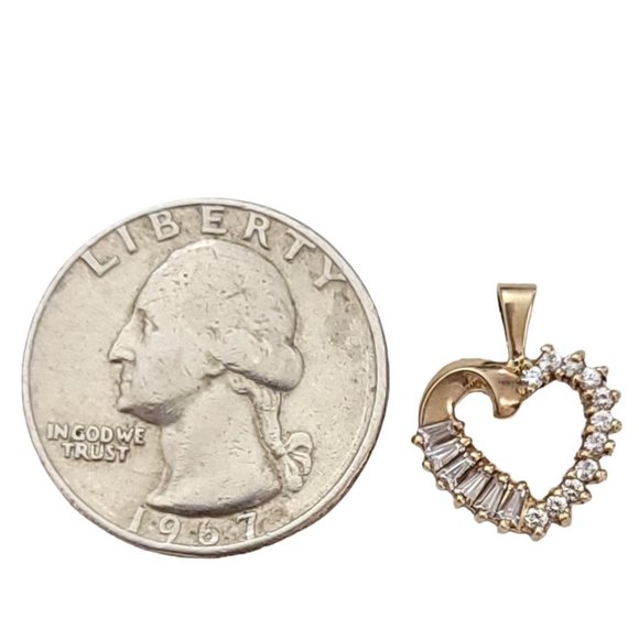 10K Yellow Gold Clear Cubic Zirconia Heart Pendant K847 - Picture 6 of 9